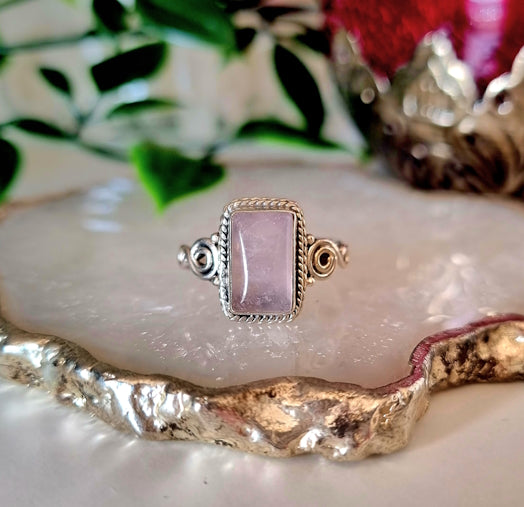 Ring med Rosenkvarts och silver