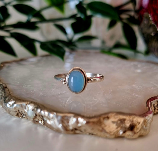 Ring av Sterling silver med Kalcedon
