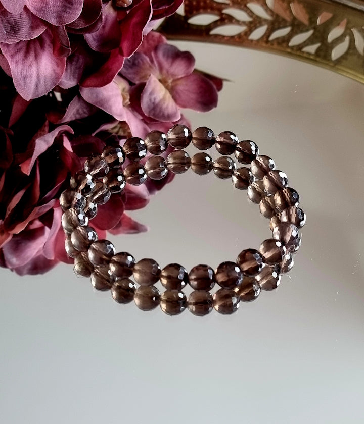 Armband av Rökkvarts fasettslipad, 8mm