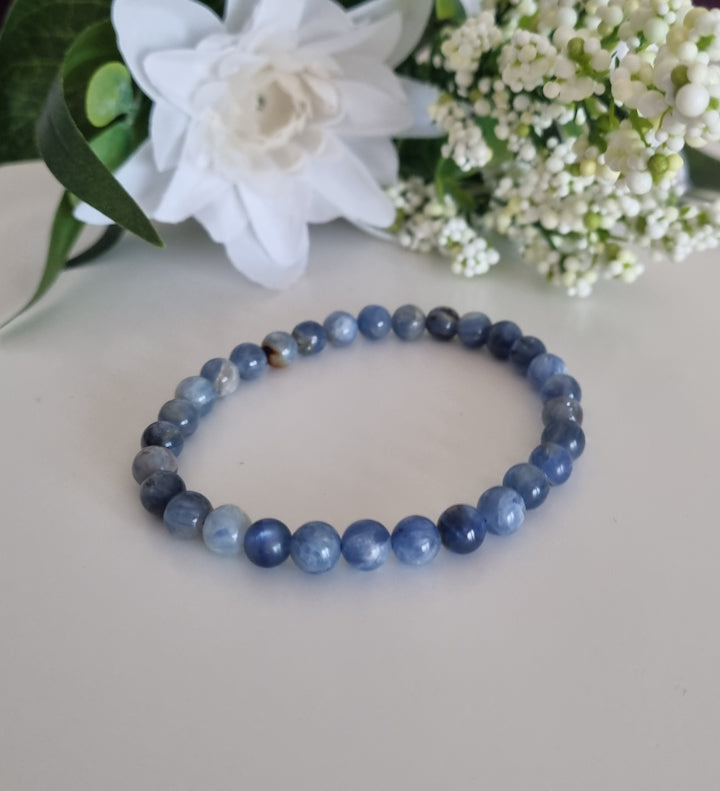 Armband Blå Kyanit, 6mm