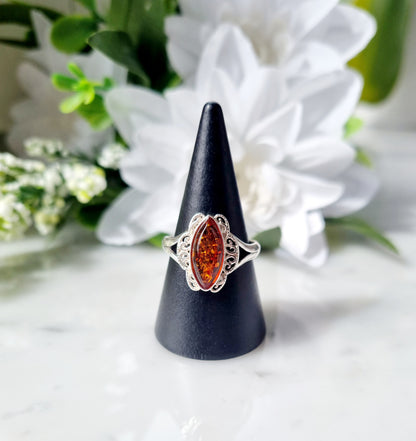 Ring av Sterling silver med Bärnsten (Justerbar)